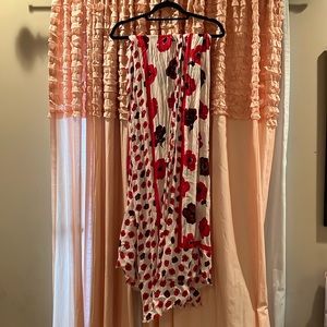NWOT Kate Spade Poppy Scarf